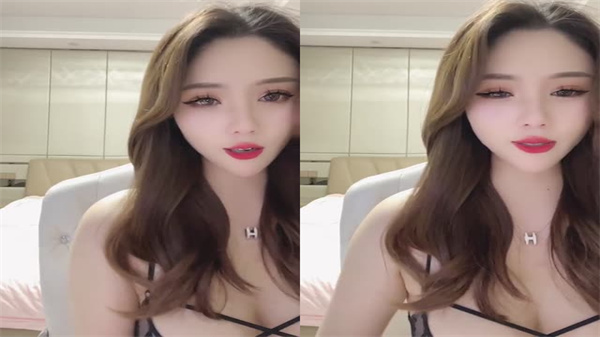 绿播下海顶级尤物，痴迷窥视女神诱人秘境